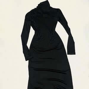 Alessandro dell acqua black midi dress